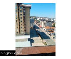 Izdajem garsonjeru u centru Niša - Slika 8/13